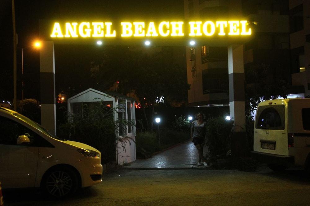 Merlin Beach Park Hotel Tosmur Luaran gambar